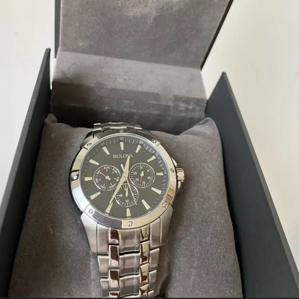 Bulova Mens Watch 96C107